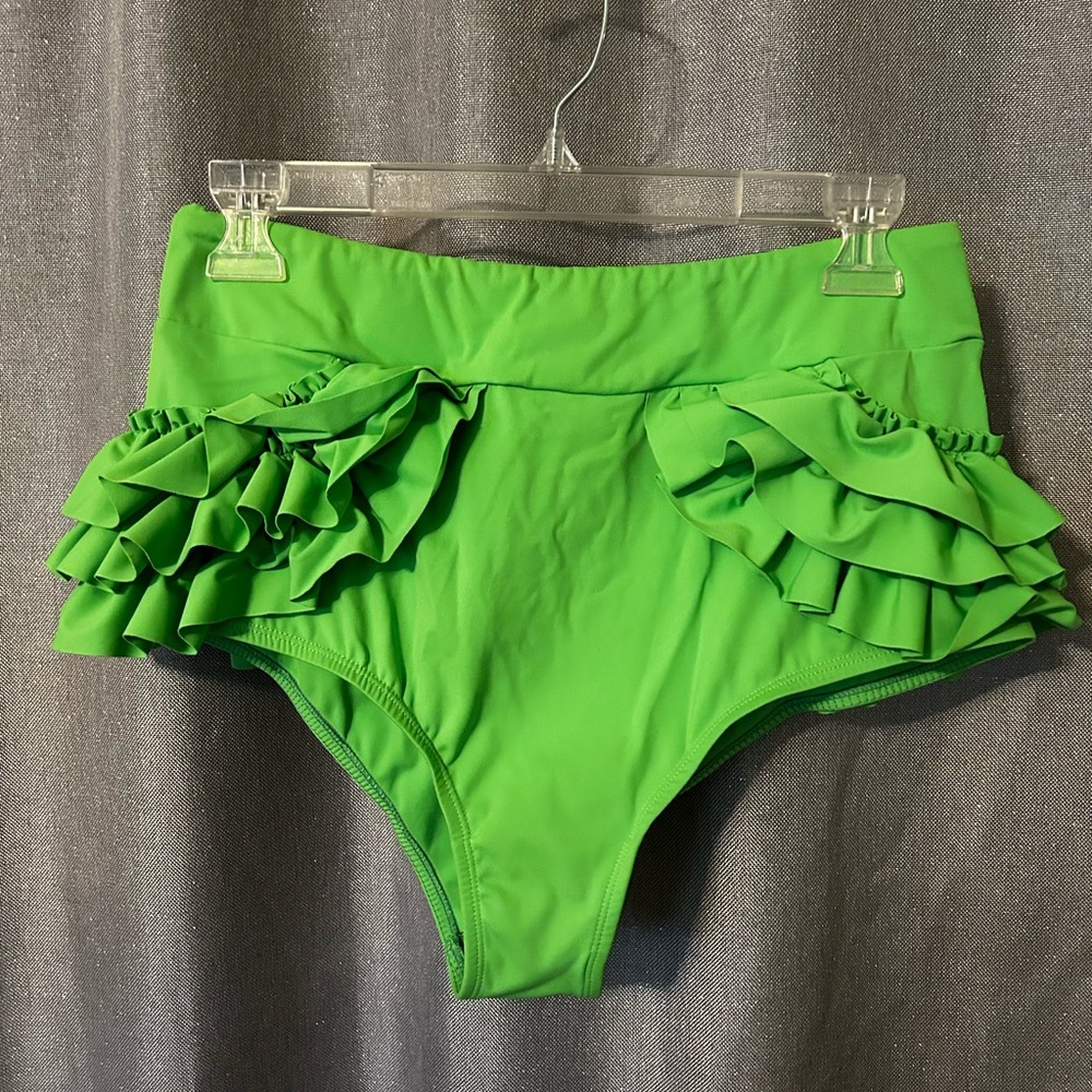 Women’s, new, bright green cheeky bikini bottoms, hot yoga bottoms. Large